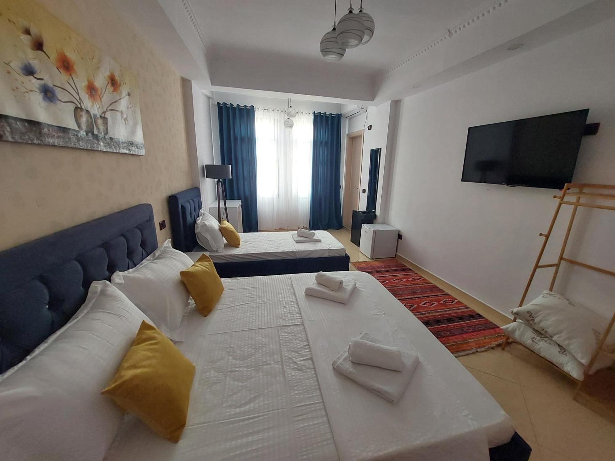 Godard Apartments Vlore Ngoại thất bức ảnh